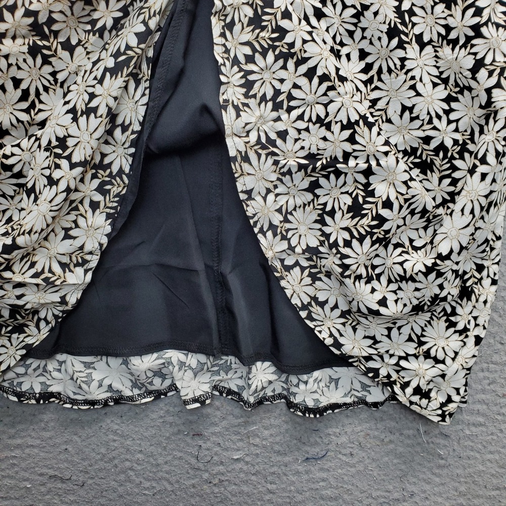 American Eagle Outfitters A-Line Skirt Womens Medium Multi Daisy Floral Side Zip - Picture 9 of 9